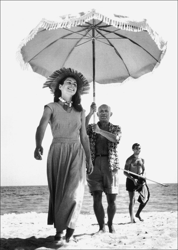 robert_capa__francoise_gilot_and_pablo_picasso_1948
